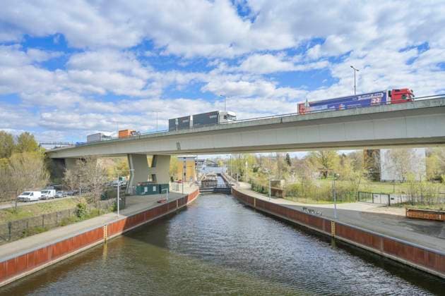 Rudolf-Wissell-Brücke, A100, Spree, Schleuse, Charlottenburg, Berlin, Deutschland