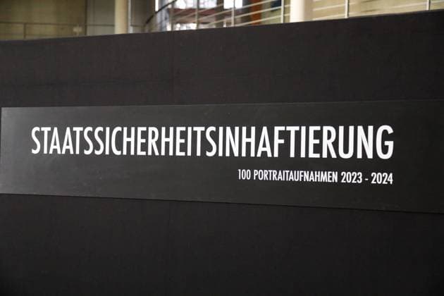 Ausstellungseröffnung Staatssicherheitsinhaftierung Porträt 2023 - 2024 in Berlin Berlin, 8.4..2025 Bilder der Aussellung bei der Ausstellungseröffnung Staatssicherheitsinhaftierung Porträt 2023 - 2024 im Paul-Löbe-Haus in Berlin Berlin Deutschland Copyright: xMatthiasxGränzdörferx