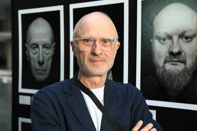 Ausstellungseröffnung Staatssicherheitsinhaftierung Porträt 2023 - 2024 in Berlin Berlin, 8.4..2025 Fotograf AndrÃ Wagenzik bei der Ausstellungseröffnung Staatssicherheitsinhaftierung Porträt 2023 - 2024 im Paul-Löbe-Haus in Berlin Berlin Deutschland Copyright: xMatthiasxGränzdörferx