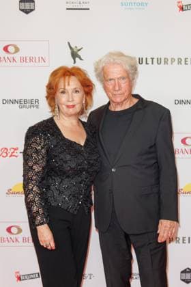 Preisverleihung - B.Z.-Kulturpreis Verena Wengler und Jürgen Prochnow beim B.Z.-Kulturpreis 2025 im Theater am Potsdamer Platz am 08.04.2025 in Berlin. Copyright: xEventpressxKochanx