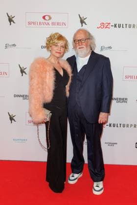 Preisverleihung - B.Z.-Kulturpreis Anne Kasprik und Oren Schmuckler beim B.Z.-Kulturpreis 2025 im Theater am Potsdamer Platz am 08.04.2025 in Berlin. Copyright: xEventpressxKochanx