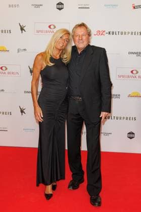 Preisverleihung - B.Z.-Kulturpreis Ute Brink und Bernhard Brink beim B.Z.-Kulturpreis 2025 im Theater am Potsdamer Platz am 08.04.2025 in Berlin. Copyright: xEventpressxKochanx