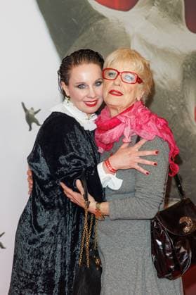 Preisverleihung - B.Z.-Kulturpreis Klara Johanna Hanna Lakomy und Monika Ehrhardt beim B.Z.-Kulturpreis 2025 im Theater am Potsdamer Platz am 08.04.2025 in Berlin. Copyright: xEventpressxKochanx