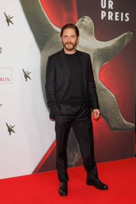Preisverleihung - B.Z.-Kulturpreis Daniel Brühl beim B.Z.-Kulturpreis 2025 im Theater am Potsdamer Platz am 08.04.2025 in Berlin. Copyright: xEventpressxKochanx