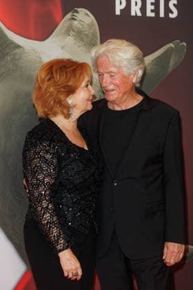 Preisverleihung - B.Z.-Kulturpreis Verena Wengler und Jürgen Prochnow beim B.Z.-Kulturpreis 2025 im Theater am Potsdamer Platz am 08.04.2025 in Berlin. Copyright: xEventpressxKochanx