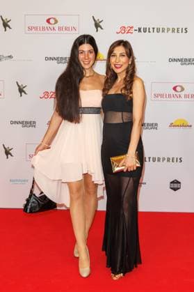 Preisverleihung - B.Z.-Kulturpreis Anastasia Barner und Didem Ercin beim B.Z.-Kulturpreis 2025 im Theater am Potsdamer Platz am 08.04.2025 in Berlin. Copyright: xEventpressxKochanx
