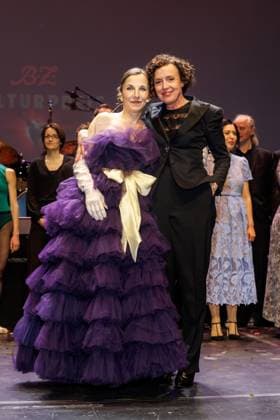 Preisverleihung - B.Z.-Kulturpreis Meret Becker und Maria Schrader beim B.Z.-Kulturpreis 2025 im Theater am Potsdamer Platz am 08.04.2025 in Berlin. Copyright: xEventpressxKochanx