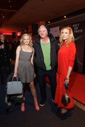 Preisverleihung - B.Z.-Kulturpreis Anne-Marie Waldeck, Detlev Buck und Isabel Thierauch beim B.Z.-Kulturpreis 2025 im Theater am Potsdamer Platz am 08.04.2025 in Berlin. Copyright: xEventpressxKochanx