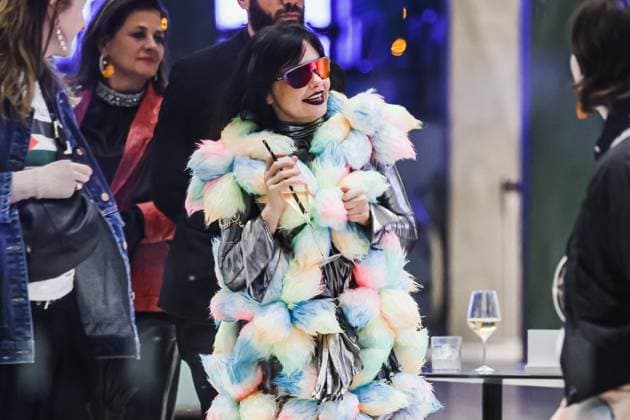 Entertainment Themen der Woche KW15 Entertainment Bilder des Tages Milan, Celebrity Sightings - Björk at Milan Design Week 2025 Milan, Celebrity Sightings - Björk arrives at the Triennale to DJ at the Vans event. Pictured: Björk Guðmundsdóttir (Icelandic singer and actress) Milan Italy  Copyright: xIPA ABACAx