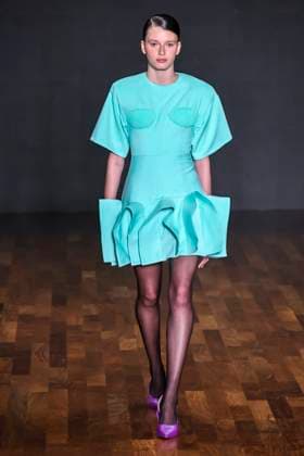 Sao Paulo Fashion Week N59 In Sao Paulo, Brazil, on April 9, 2025, a fashion show by designer Weider Silverio takes place at Sao Paulo Fashion Week N59 at JK Iguatemi in Vila Olimpia. Sao Paulo Sao Paulo Brasil  Copyright: xThenews2x originalFilename: thenews2-fashions250409_np0sk.jpg
