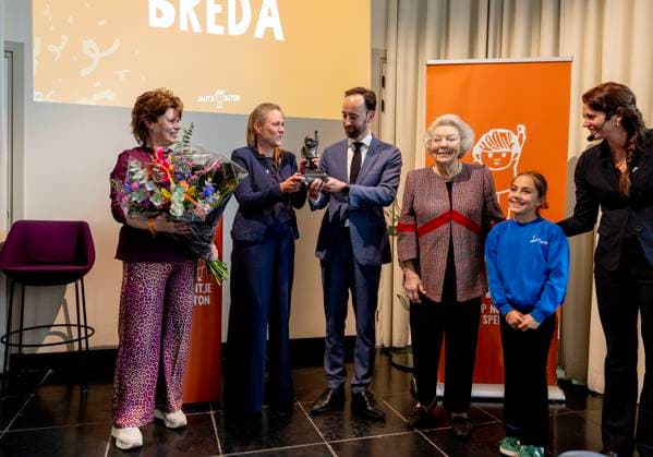10-04-2025 Gouda Princess Beatrix attend the Jantje Beton Prize in Gouda. Jantje Beton awards this prize to the most play-friendly city in the Netherlands is Breda. Â  Copyright: xPPEx