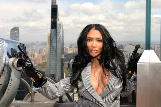 Entertainment Themen der Woche KW15 Entertainment Bilder des Tages Brit Eady from Real Housewives of Atlanta visits Top of the Rock at Rockefeller Center Featuring: Brit Eady Where: New York, New York, United States When: 10 Apr 2025 Credit: Joey Andrew startraksphoto.com EDITORIAL USE ONLY. NOT FOR USE BY NEWSPAPERS BASED IN THE UK. Copyright: xx instar54658986