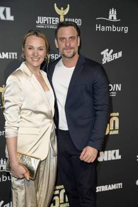 Marc Barthel und Ehefrau Anna HofbauerT beim bei der 47. Verleihung des Jupiter Awards in Hamburg am 10.04.2025