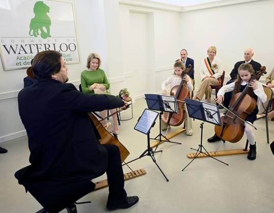 Queen Mathilde visits the Academy of Music and the Spoken Word in Waterloo WATERLOO, BELGIUM - APRIL 11 : Queen Mathilde visits the Academy of Music and the Spoken Word in Waterloo, a few weeks before the start of the 21st Queen Elisabeth Piano Competition (05-31 05) on April 11, 2025 in Waterloo, Belgium, 11 04 2025 Waterloo Belgium  Copyright: xDidierxLebrunx