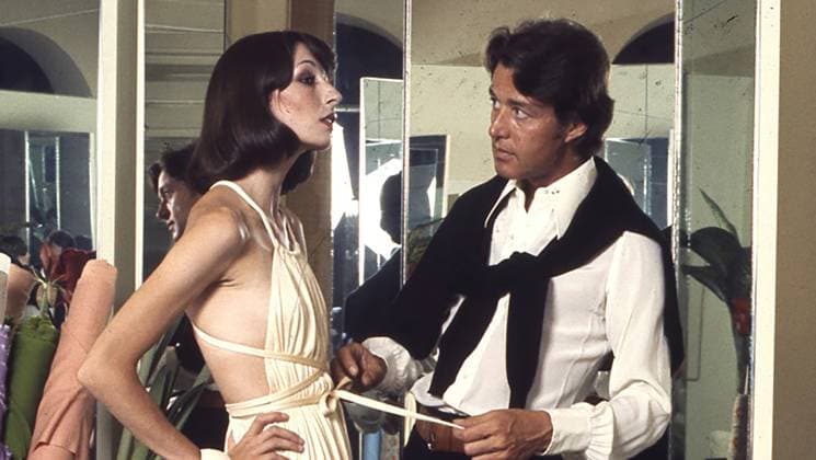 Halston (2019) - filmstill Anjelica Huston and Halston Halston (2019) - - - EDITORIAL USE ONLY Copyright: xBerryBerensonPerkinsx
