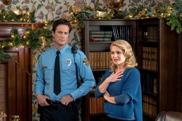 Journey Back to Christmas (2016) - filmstill Journey Back to Christmas (2016) Candace Cameron Bure, Oliver Hudson - - - EDITORIAL USE ONLY Copyright: xAllenxFraserx