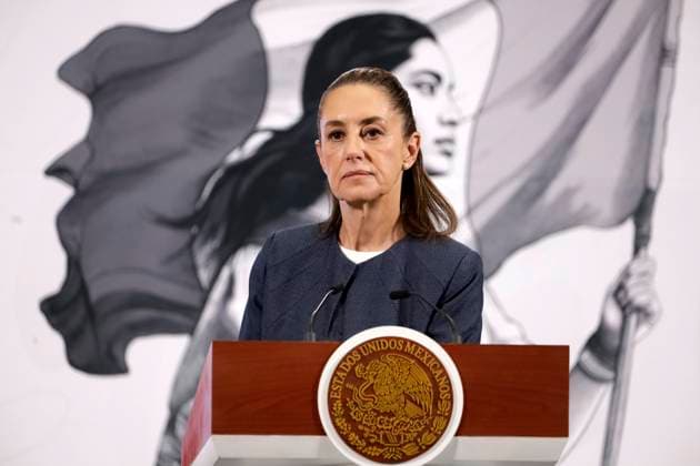 MexicoÃ¢â‚¬â ¢s President, Claudia Sheinbaum Pardo, speaks during a briefing conference at National Palace. on April 14, 2025 in Mexico City, Mexico. Mexico City Mexico - ZUMAe321 20250414_zia_e321_030 Copyright: xLuisxBarronx