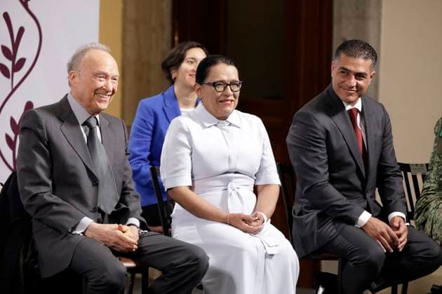 Mexico s Attorney General, Alejandro Gertz Manero; Interior Minister, Rosa Icela Rodriguez and Secretary of Security and Citizen Protection, Omar Garcia Harfuch during a briefing conference at National Palace. on April 22, 2025 in Mexico City, Mexico. Mexico City Mexico - ZUMAe321 20250422_zia_e321_021 Copyright: xLuisxBarronx