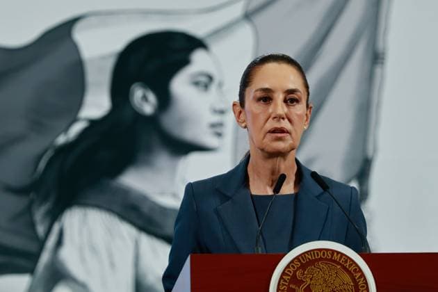 Mexico s President Claudia Sheinbaum Pardo, speaks during a briefing conference about the election process of the judiciary and welfare programs at National Palace. on April 23, 2025 in Mexico City, Mexico. Mexico City Mexico - ZUMAe321 20250423_zia_e321_038 Copyright: xCarlosxSantiagox