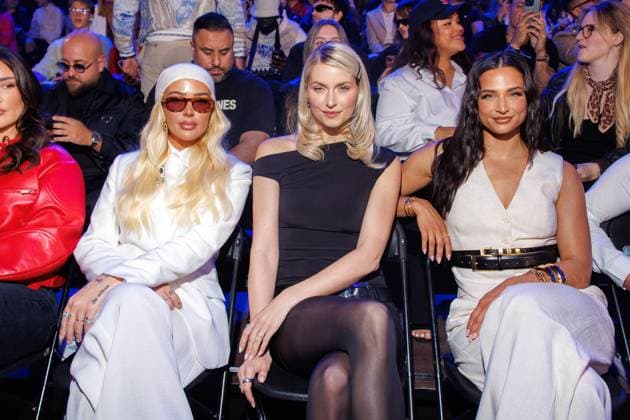 Fashion Show - ABOUT YOU Fashionmania Loredana, Lena Gercke und Amira Pocher bei der ABOUT YOU Fashionmania by AYFW in der Uber Eats Music Hall am 25.04.2025 in Berlin. Copyright: xEventpressxKochanx