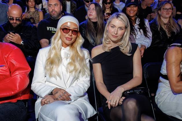 Fashion Show - ABOUT YOU Fashionmania Loredana und Lena Gercke bei der ABOUT YOU Fashionmania by AYFW in der Uber Eats Music Hall am 25.04.2025 in Berlin. Copyright: xEventpressxKochanx
