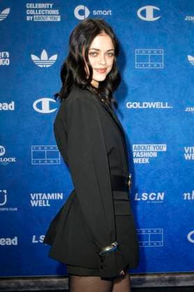 Vanessa Kunz bei der ABOUT YOU Fashionmania by AYFW in der Uber Eats Music Hall. Berlin, 25.04.2025