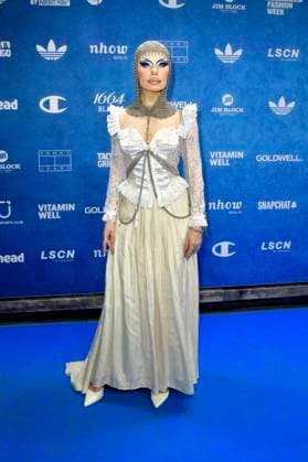 Willow Pill bei der ABOUT YOU Fashionmania by AYFW in der Uber Eats Music Hall. Berlin, 25.04.2025