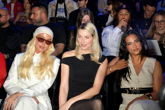 Loredana, Lena Gercke und Amira Aly bei der ABOUT YOU Fashionmania by AYFW in der Uber Eats Music Hall. Berlin, 25.04.2025