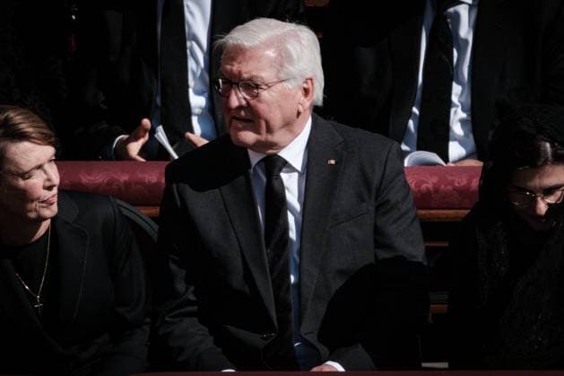 News Themen der Woche KW17 News Bilder des Tages Vatican, funeral of Pope Francis in St. Peter s Square. Heads of state from all over the world and more than 250 thousand people attend the funeral. Present in the photo Frank-Walter Steinmeier President of Germany, on April 26, 2025 in Vatican City. Copyright: xAndreaxCalandrax