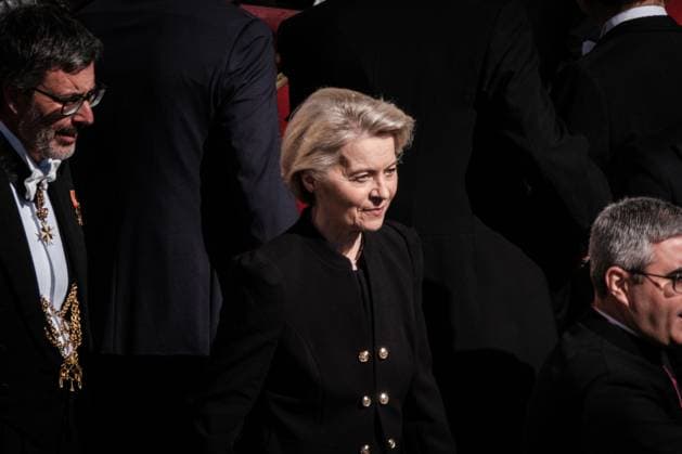News Themen der Woche KW17 Vatican, funeral of Pope Francis in St. Peter s Square. Heads of state from all over the world and more than 250 thousand people attend the funeral. Present in the photo Ursula von der Leyen President of the European Commission, on April 26, 2025 in Vatican City. Copyright: xAndreaxCalandrax