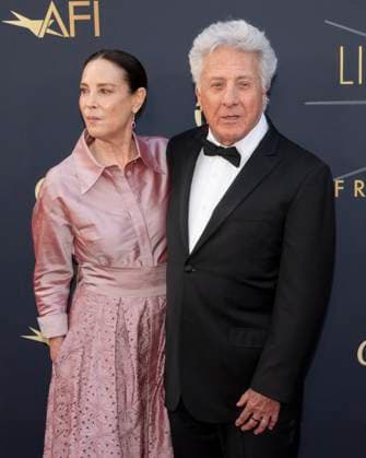 AFI Life Achievement Award Ceremony Honoring Francis Ford Coppola 26 April 2025 - Hollywood, California - Lisa Hoffman and Dustin Hoffman. AFI Life Achievement Award Ceremony Honoring Francis Ford Coppola at TCL Chinese Theatre. Photo Credit: Billy Bennight AdMedia Hollywood California United States EDITORIAL USE ONLY  Copyright: xx BillyxBennightx admphotostwo928373