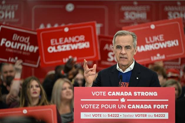 Carney Makes Final Plea For Votes In Edmonton EDMONTON, CANADA APRIL 27: Canadian Prime Minister and Liberal Leader Mark Carney addresses volunteers and supporters at Liberal candidate Amarjeet Sohi™s campaign office, on the eve of the General Election Day, in Edmonton, Alberta, Canada, on April 27, 2025. Edmonton Canada  Copyright: xArturxWidakx originalFilename: widak-carneyma250427_np2XM.jpg