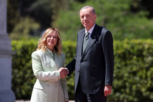 News Themen der Woche KW18 News Bilder des Tages Veritice Italy Türkiye: Giorgia Meloni meets Recep Tayyip Erdogan at Villa Pamphili Rome, Italy 29.4.2025: Giorgia Meloni receives Turkish President Recep Tayyip Erdogan at Villa Pamphili, venue of the fourth summit between Rome and Ankara. Rome italy Italy  Copyright: xIPA ABACAx