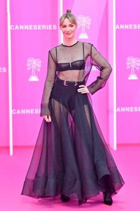Entertainment Themen der Woche KW18 Entertainment Bilder des Tages Pink Carpet at 8th Canneseries International Festival - Cannes Louise Bourgoin attends the Pink Carpet during the 8th Canneseries International Festival on April 29, 2025 in Cannes, France. Photo by Franck Castel ABACAPRESS.COM Cannes Provence-Alpes-Cote d Azur France  Copyright: xCastelxFranck ABACAx
