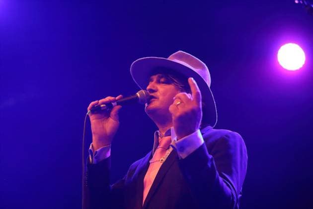 Entertainment Themen der Woche KW18 Entertainment Bilder des Tages Peter Doherty bei einem Konzert im Huxleys Neue Welt in Berlin, 2. Mai 2025. Peter Doherty Konzert Berlin *** Peter Doherty at a concert at Huxleys Neue Welt in Berlin, May 2, 2025 Peter Doherty concert Berlin