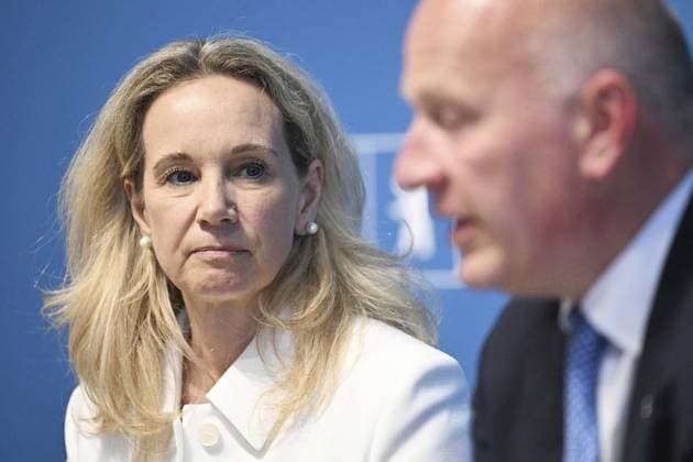 Neue Berliner Kultursenatorin Sarah Wedl-Wilson ** NUR FÜR REDAKTIONELLE ZWECKE ** EDITORIAL USE ONLY **<p>Neue Berliner Kultursenatorin Sarah Wedl-Wilson mit Berlins Regierenden Bürgermeister Kai Wegner (CDU), fotografiert am 05. Mai 2025 in Berlin. Berlin Berlin Berlin Copyright: MaurizioxGambarini *** New Berlin Senator for Culture Sarah Wedl Wilson FOR EDITORIAL PURPOSES ONLY EDITORIAL USE ONLY p New Berlin Senator for Culture Sarah Wedl Wilson with Berlins Governing Mayor Kai Wegner CDU , photographed on May 05, 2025 in Berlin Berlin Berlin Berlin Copyright MaurizioxGambarini Copyright: MaurizioxGambarini doc80i5xp2txx116f933hon ,EDITORIAL USE ONLY