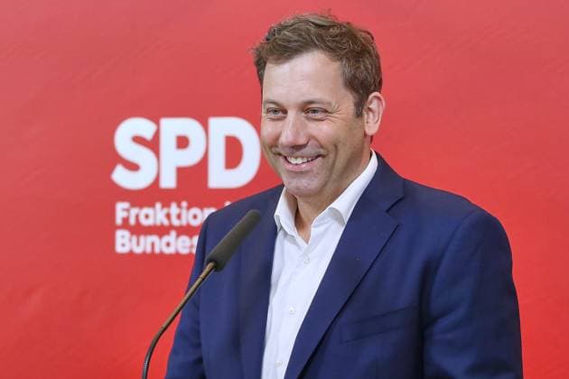 News Themen der Woche KW19 News Bilder des Tages Berlin, Deutschland, 05.05.2025: Deutscher Bundestag: SPD-Fraktionssitzung: Lars Klingbeil *** Berlin, Germany, 05 05 2025 German Bundestag SPD parliamentary group meeting Lars Klingbeil Copyright: xdtsxNachrichtenagenturx dts_65611