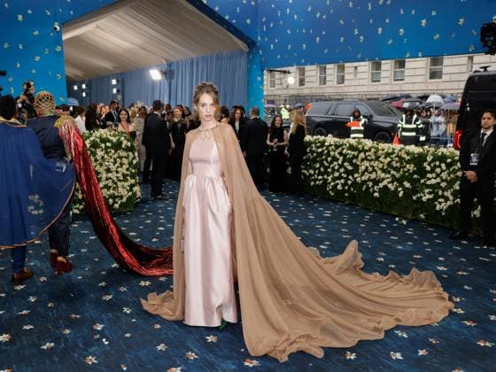 Maya Hawke arrives on the red carpet at the 2025 Met Gala celebrating the opening of Superfine: Tailoring Black Style at The Metropolitan Museum of Art on Monday, May 5, 2025 in New York City.  NYP20250505534 JOHNxANGELILLO