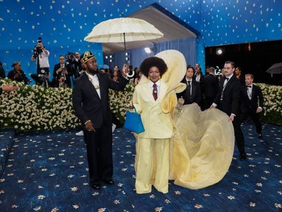 Lauryn Hill arrives on the red carpet at the 2025 Met Gala celebrating the opening of Superfine: Tailoring Black Style at The Metropolitan Museum of Art on Monday, May 5, 2025 in New York City.  NYP20250505665 JOHNxANGELILLO
