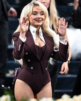 Sabrina Carpenter Arrives at the Met Gala 2025 in New York City Featuring: Sabrina Carpenter Where: New York City, New York, United States When: 06 May 2025 Credit: Elder Ordonez INSTARimages EDITORIAL USE ONLY. NOT FOR USE BY NEWSPAPERS BASED IN THE UK. Copyright: xx instar54719368