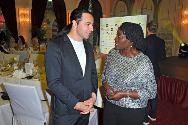 Europa-Park EAGLES Golf Cup. Bülent Ceylan und Auma Obama anläßlich des Europa-Park EAGLES Golf Cup am 05.05.2025 im Europapark Rust. 20250505MWI040771