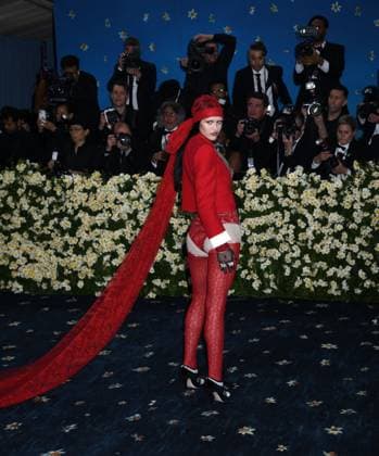 May 5, 2025, New York, Ny, United States: Amelia Gray Hamlin attends the 2025 Met Gala Celebrating Superfine: Tailoring Black Style at Metropolitan Museum of Art in New York. May 5, 2025. New York United States - ZUMAp281 20250505_zea_p281_246 Copyright: xPhotoxImagexPressx