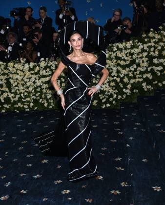 May 5, 2025, New York, Ny, United States: Demi Moore attends the 2025 Met Gala Celebrating Superfine: Tailoring Black Style at Metropolitan Museum of Art in New York. May 5, 2025. New York United States - ZUMAp281 20250505_zea_p281_266 Copyright: xPhotoxImagexPressx