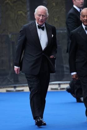 . 06 05 2025. London, United Kingdom. King Charles III arriving at the Ocean with David Attenborough premiere in London.  xStephenxLockx xi-Imagesx IIM-25922-0033