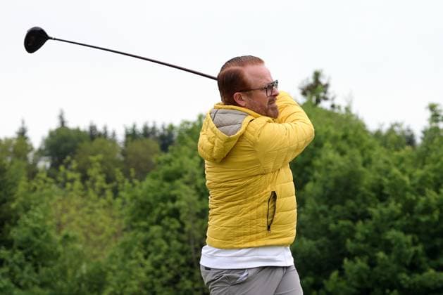 Europa-Park Eagles Charity Golfcup 2025 Ross Antony beim Golf spielen. Europa-Park Eagles Charity Golfcup 2025 am 05.05.2025 auf dem 18-Loch-Platz des Europa-Park Golfclubs Breisgau e.V.. Baden-Württemberg, Deutschland.