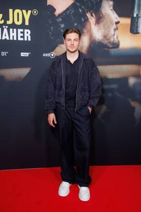 Premiere - Doku Serie Max & Joy Komm näher Jannik Schuemann bei der Premiere zur Doku-Serie Max & Joy Komm näher in der Astor Film Lounge am 07.05.2025 in Berlin. Copyright: xEventpressxKochanx