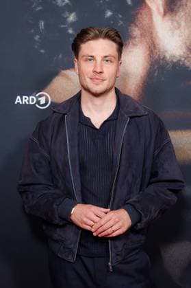 Premiere - Doku Serie Max & Joy Komm näher Jannik Schuemann bei der Premiere zur Doku-Serie Max & Joy Komm näher in der Astor Film Lounge am 07.05.2025 in Berlin. Copyright: xEventpressxKochanx