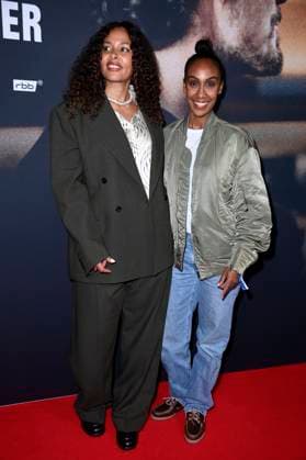 Joy Denalane und Hadnet Tesfai bei der Premiere der ARD Doku-Serie Max & Joy - Komm näher in der Astor Film Lounge. Berlin, 07.05.2025