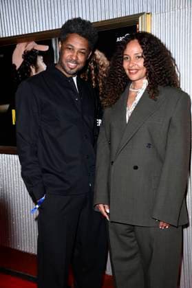 Sekou Neblett und Joy Denalane bei der Premiere der ARD Doku-Serie Max & Joy - Komm näher in der Astor Film Lounge. Berlin, 07.05.2025