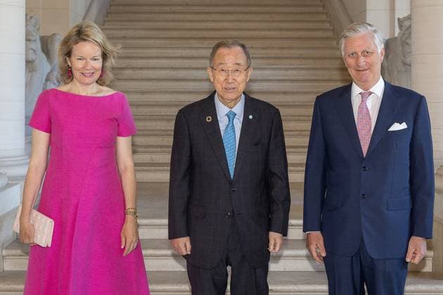 Entertainment Themen der Woche KW19 Entertainment Bilder des Tages Queen Mathilde of Belgium, Former Secretary-General of the United Nations Ban Ki-Moon and King Philippe - Filip of Belgium pose for the photographer during a lunch meeting at the Royal Castle in Laeken - Laken, Brussels on Thursday 08 May 2025.  JAMESxARTHURxGEKIERE 123069594